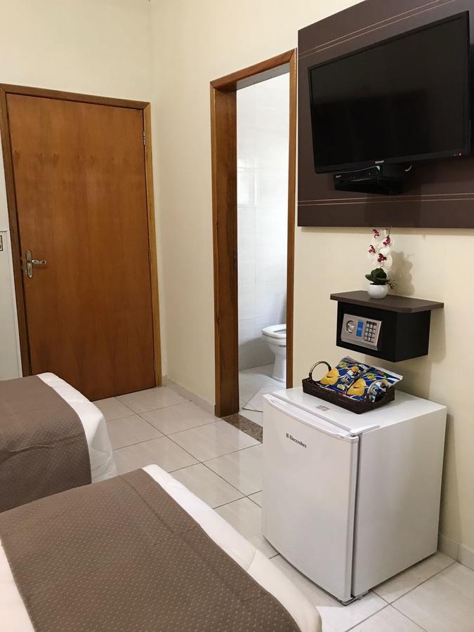 Hotel Do Reinildo I Cachoeira Paulista Kültér fotó
